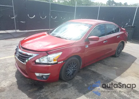 2013 Nissan Altima 2.5 S z USA, uszkodzony, nr VIN 1N4AL3AP1DC173660